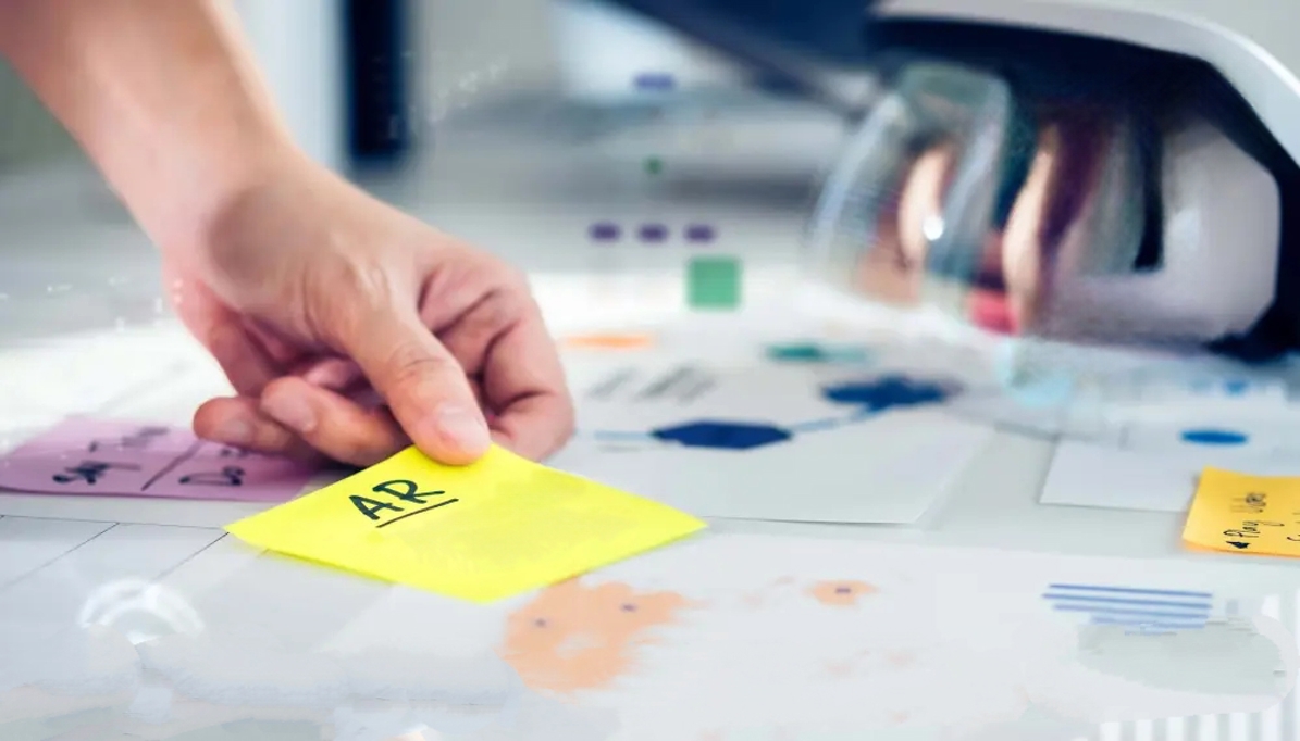 واقعیت افزوده (AR) در تجارت الکترونیک